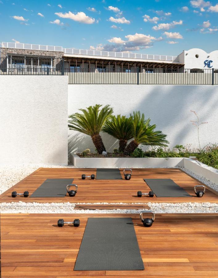 Radisson Collection Hotel, Bodrum Akyarlar Exteriör bild The hotel's rooftop gym