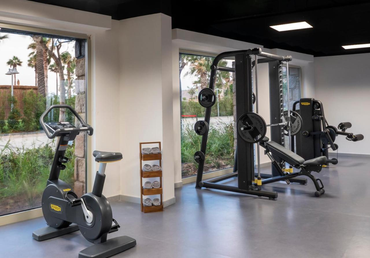 Radisson Collection Hotel, Bodrum Akyarlar Exteriör bild Technogym equipment